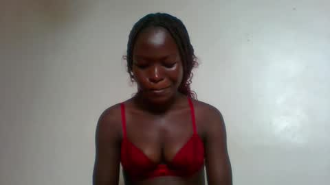 Snapshot of slimdiva chatting on 12-23-25, 05:16 slimdiva online show from 12-23-25, 05:16