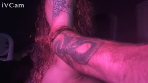 Snapshot of slimedge1243 chatting on 12-16-25, 05:23 slimedge1243 online show from 12-16-25, 05:23