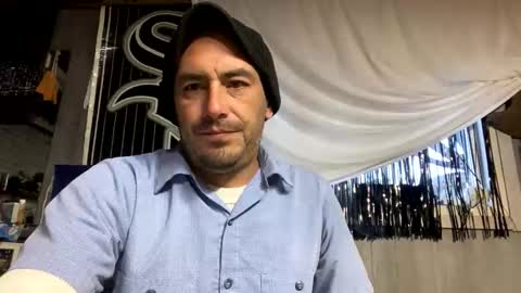 More more more online show from 10-25-25, 09:31