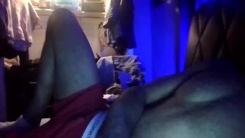 Snapshot of slimeguy315 chatting on 11-02-25, 09:11 slimeguy315 online show from 11-02-25, 09:11