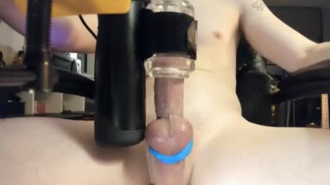 Slimguerrilla online show from 11-08-25, 03:45