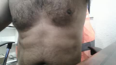 Snapshot of slimjimorange9 chatting on 11-30-25, 12:25 slimjimorange9 online show from 11-30-25, 12:25