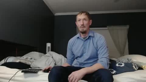 Snapshot of slimjp chatting on 02-02-26, 01:04 slimjp online show from 02-02-26, 01:04