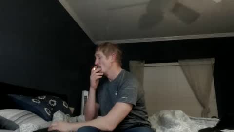 Snapshot of slimjp chatting on 03-18-26, 01:31 slimjp online show from 03-18-26, 01:31