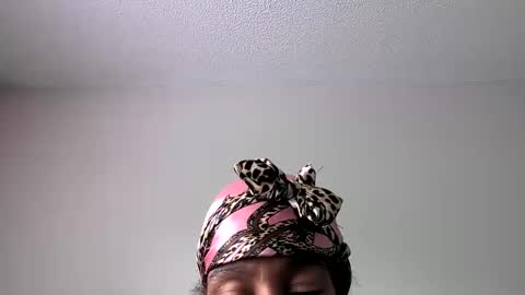 Snapshot of slimmmgooodiexoxo chatting on 09-23-25, 04:32 slimmmgooodiexoxo online show from 09-23-25, 04:32