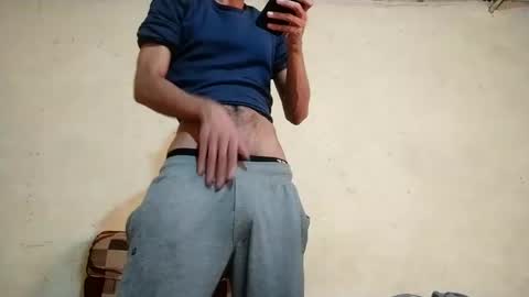 Snapshot of slimshaddyxx chatting on 12-04-24, 07:06 Prince online show from 12-04-24, 07:06