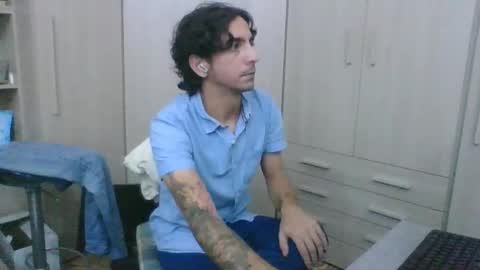 Snapshot of slimteaser089 chatting on 11-03-25, 01:01 SlimTeaser089 online show from 11-03-25, 01:01