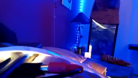 Sloanskirty online show from 02-16-25, 05:04