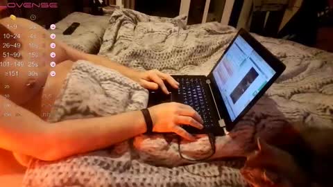 Snapshot of slotosandigora chatting on 02-17-25, 06:20 Slotos online show from 02-17-25, 06:20