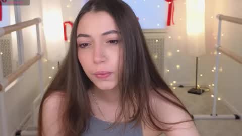 Emilia online show from 01-17-26, 12:21