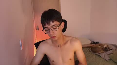 Snapshot of slowburnmystic chatting on 07-24-26, 11:03 slowburnmystic online show from 07-24-26, 11:03