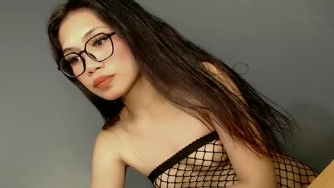 slut4attention online show from 11-18-25, 05:34