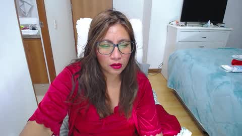 Slutdirtyxxx online show from 12-22-24, 09:33