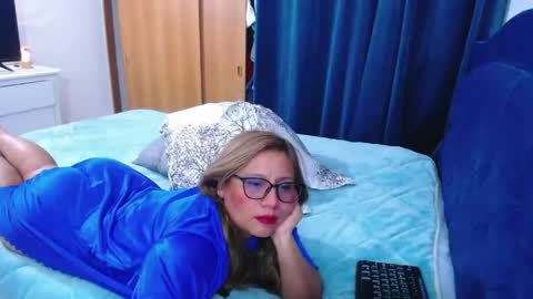 Snapshot of slutdirty1xxx chatting on 05-20-26, 03:34 Slutdirtyxxx online show from 05-20-26, 03:34