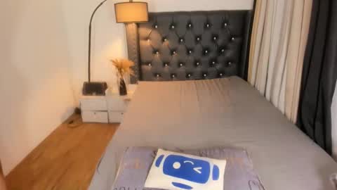 Snapshot of sluthotcummer69x chatting on 02-18-25, 07:52 EMPRESS GODDESS KRISTINE online show from 02-18-25, 07:52