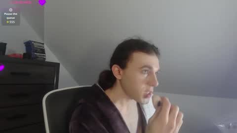 Snapshot of sluttyhorrorparty chatting on 02-05-26, 06:23 Natsu online show from 02-05-26, 06:23