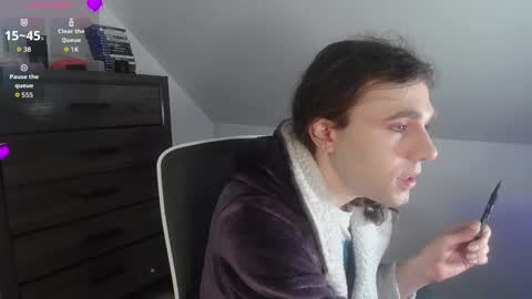 Natsu online show from 03-16-26, 05:39