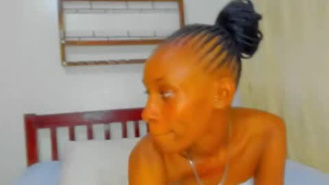 Sexyslutt online show from 11-04-25, 03:22