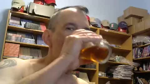 Snapshot of sluttyslave81 chatting on 02-17-26, 08:11 sluttyslave81 online show from 02-17-26, 08:11