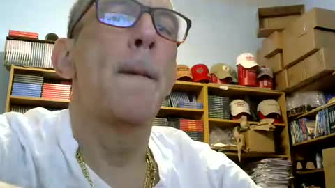 Snapshot of sluttyslave81 chatting on 07-12-26, 02:30 sluttyslave81 online show from 07-12-26, 02:30