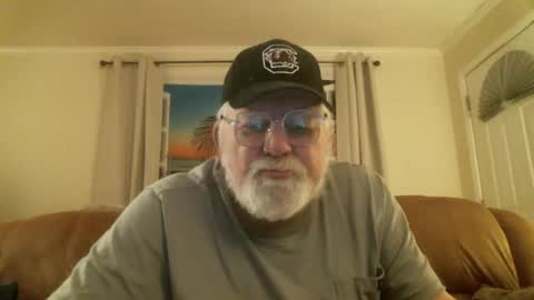 Slydevil online show from 10-25-25, 04:53