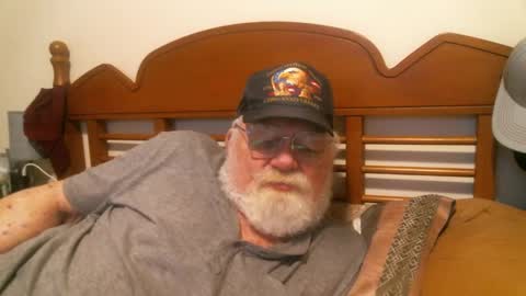 Sly online show from 09-17-25, 04:52