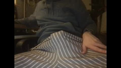 Snapshot of small_88 chatting on 02-11-25, 05:40 small_88 online show from 02-11-25, 05:40