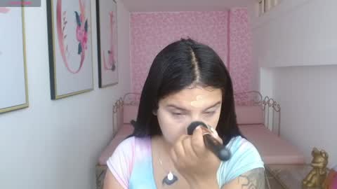 Snapshot of small__naughty chatting on 06-07-26, 01:04 Mariana Torres online show from 06-07-26, 01:04