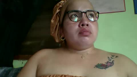 Snapshot of small_boobs59 chatting on 04-29-26, 05:00 Lovewella online show from 04-29-26, 05:00