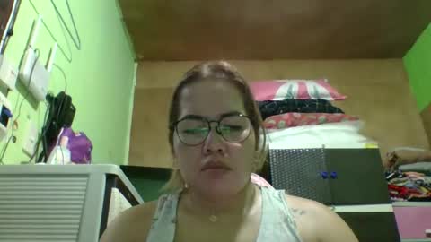 Snapshot of small_boobs59 chatting on 05-16-26, 07:38 Lovewella online show from 05-16-26, 07:38