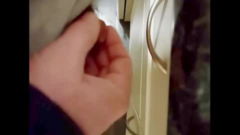 Snapshot of smallhairyuncut chatting on 01-13-25, 06:49 Small Hairy Uncut online show from 01-13-25, 06:49