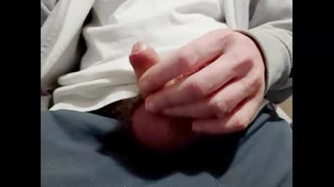 Snapshot of smallhairyuncut chatting on 01-16-25, 06:59 Small Hairy Uncut online show from 01-16-25, 06:59