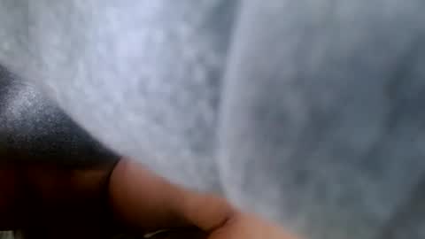 Snapshot of smallmalelass chatting on 03-11-25, 03:23 smallmalelass online show from 03-11-25, 03:23