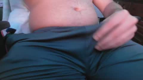 Snapshot of smallmeatx chatting on 10-27-25, 06:39 smallmeatx online show from 10-27-25, 06:39