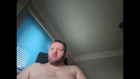 Snapshot of smallone19832 chatting on 12-18-24, 09:47 smallone19832 online show from 12-18-24, 09:47