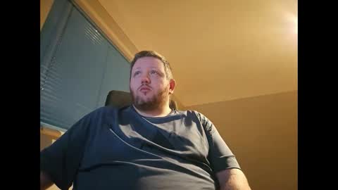 Snapshot of smallone19832 chatting on 01-29-25, 07:15 smallone19832 online show from 01-29-25, 07:15