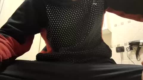 smallone8825 online show from 03-25-26, 06:19