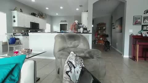 Daddy online show from 02-02-25, 04:11