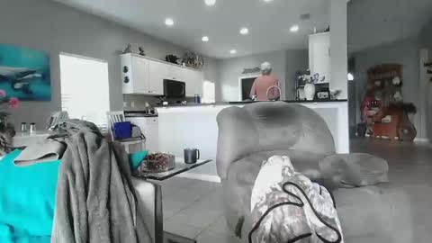 Daddy online show from 02-16-25, 03:27