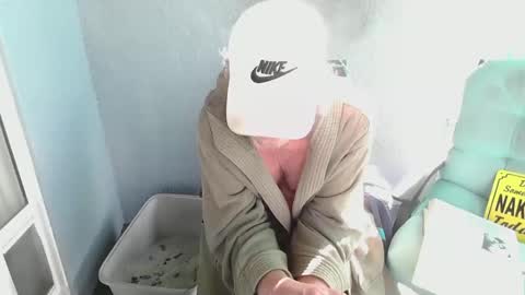 Daddy online show from 02-18-25, 02:38