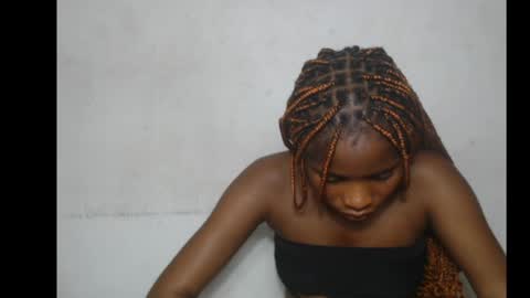 Snapshot of smallsluty chatting on 05-19-26, 01:56 smallsluty online show from 05-19-26, 01:56