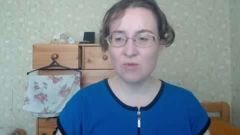 smart_rose online show from 04-10-26, 12:43