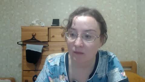 smart_rose online show from 04-19-26, 04:28