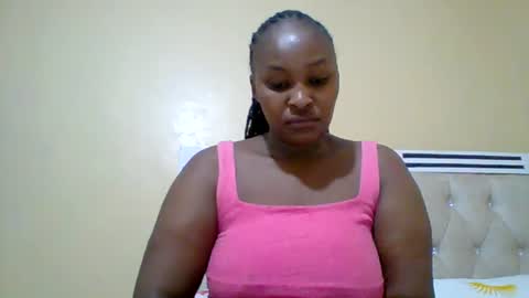 Snapshot of smartqueen1 chatting on 07-05-26, 02:18 Katerina online show from 07-05-26, 02:18
