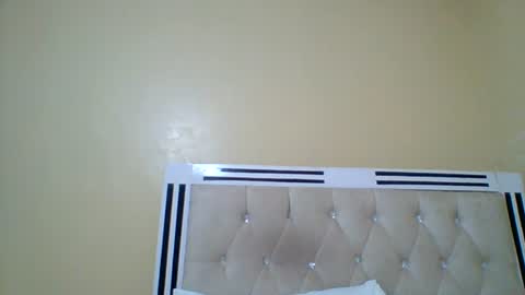 Snapshot of smartqueen1 chatting on 07-19-26, 02:59 Katerina online show from 07-19-26, 02:59