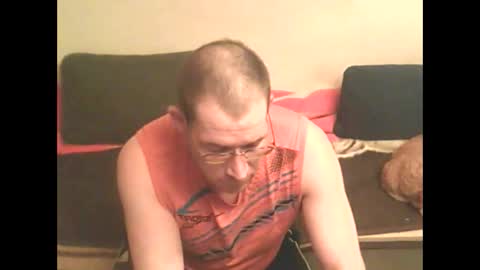 Snapshot of smi33 chatting on 05-17-26, 09:55 Alex 41 germany online show from 05-17-26, 09:55