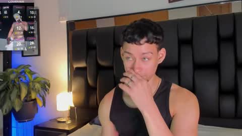 Jade Smiith online show from 10-16-25, 10:44