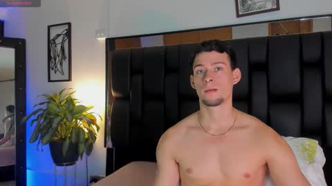 Jade Smiith online show from 11-24-25, 10:42