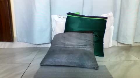 Nancy Akinyi Otieno online show from 09-26-25, 05:00