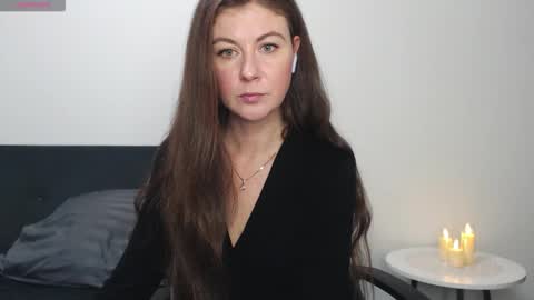 Snapshot of smilequeen_jane chatting on 01-07-26, 08:22 Jane online show from 01-07-26, 08:22